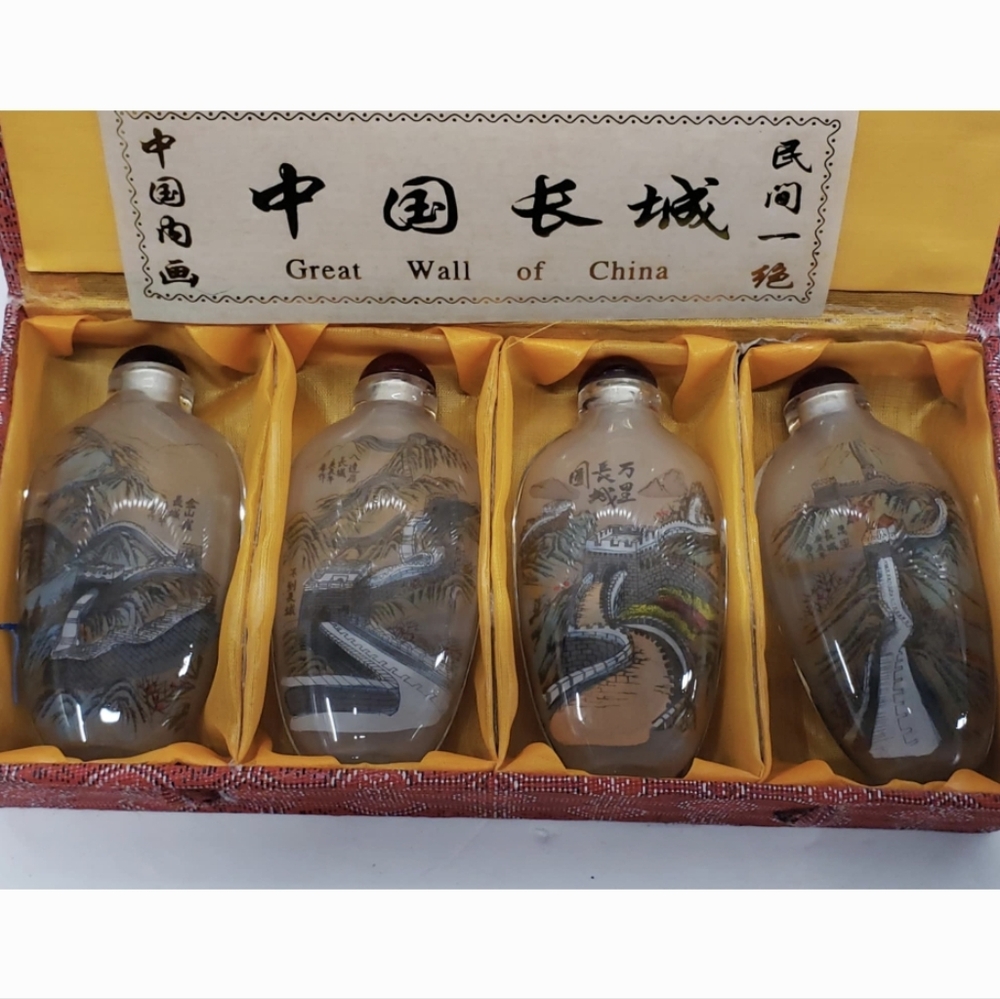 WALL OF CHINA Asian Snuff Bottles Reverse Painted Glass SET OF 4